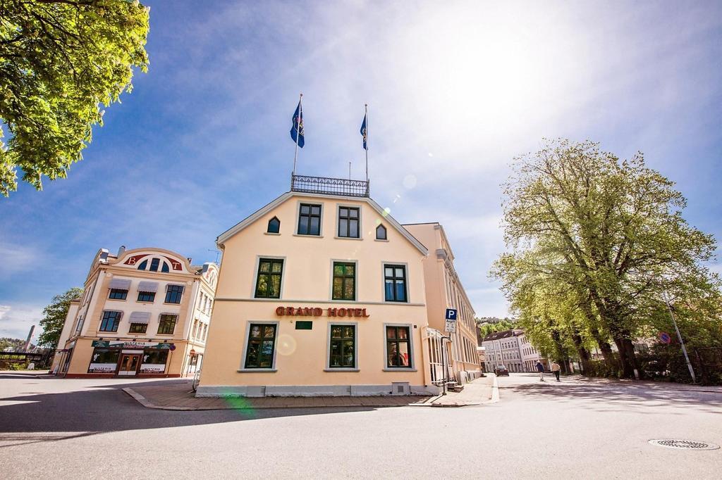 Grand Hotel Halden Kültér fotó